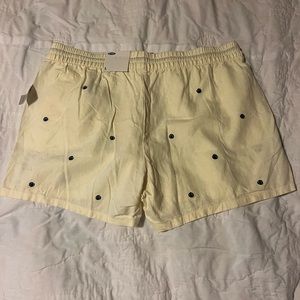 Old navy linen shorts